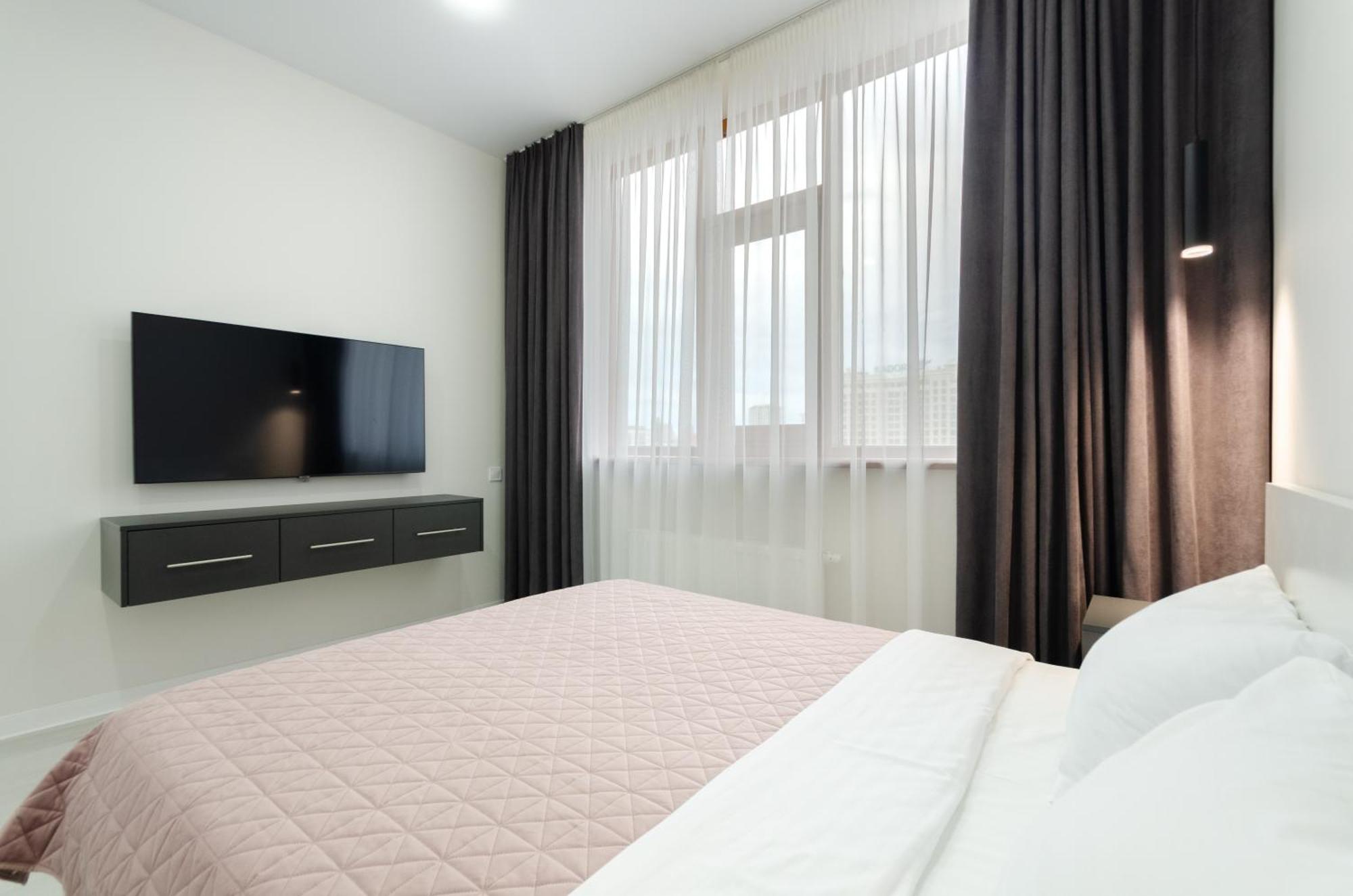 Petrovdom Inn Rc Diplomat Hall -The Smart Hotel Apartment Panoramic City View I Kiev Ngoại thất bức ảnh