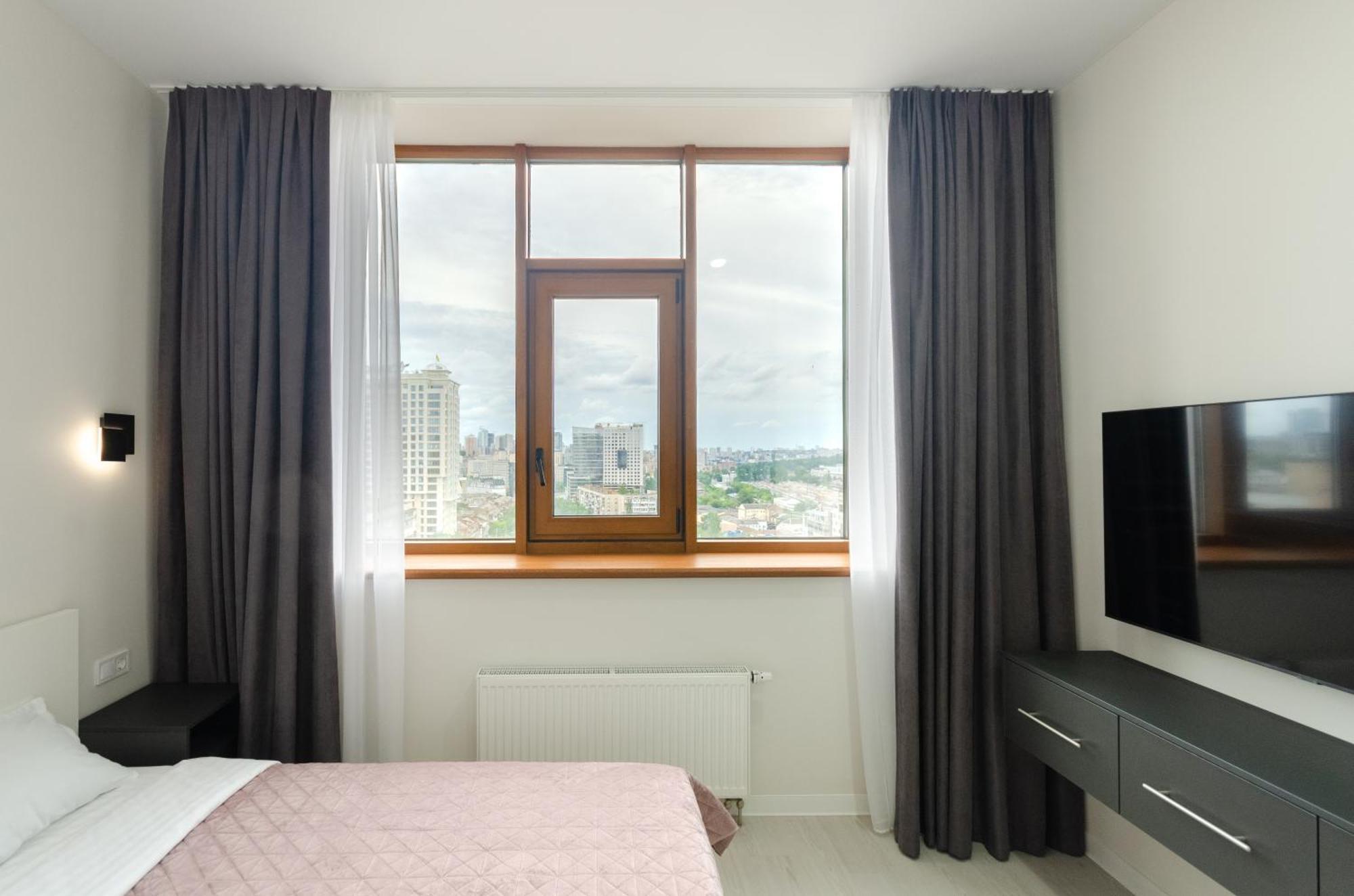 Petrovdom Inn Rc Diplomat Hall -The Smart Hotel Apartment Panoramic City View I Kiev Ngoại thất bức ảnh